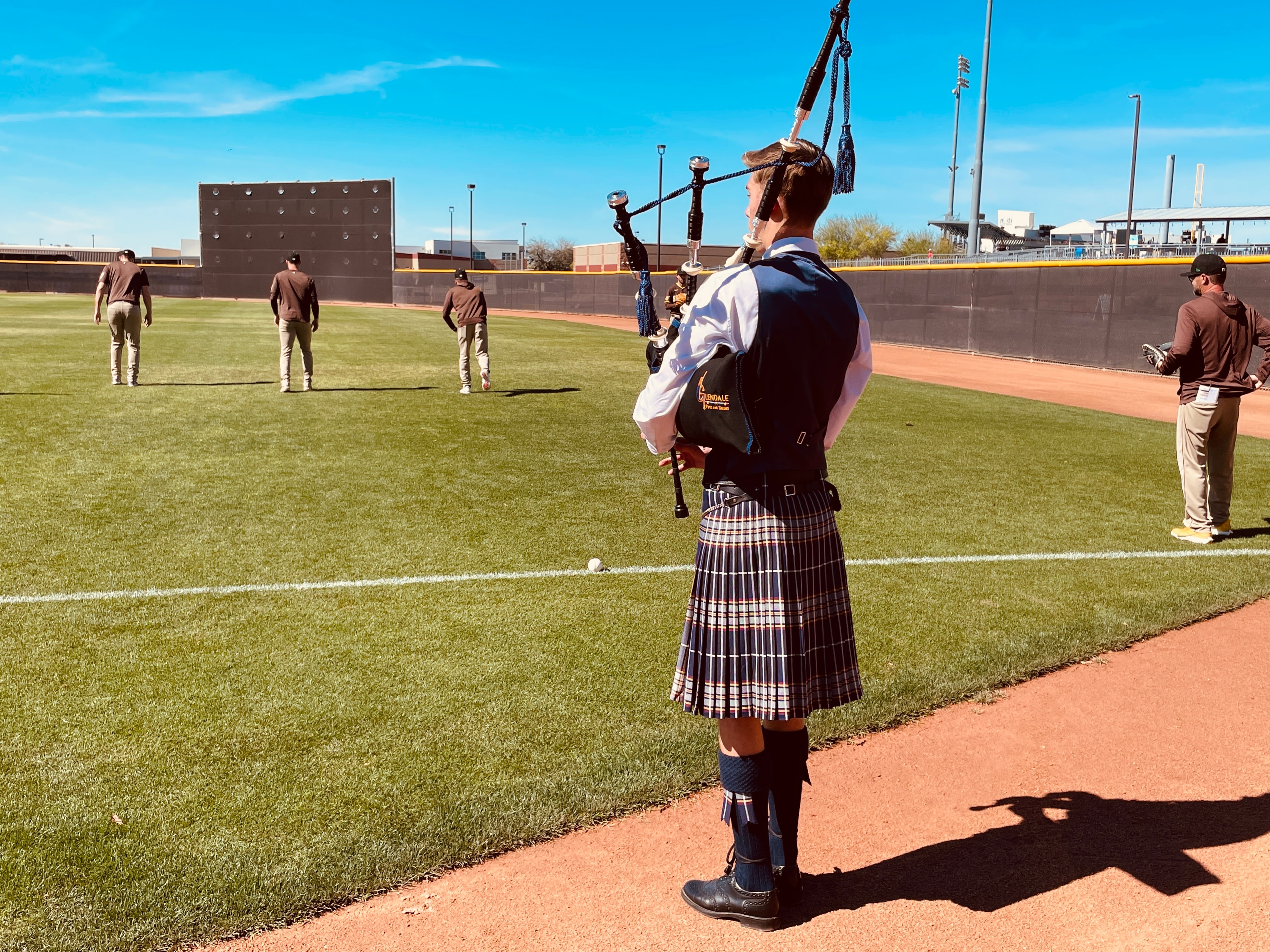 Phoenix Bagpiper performance 2
